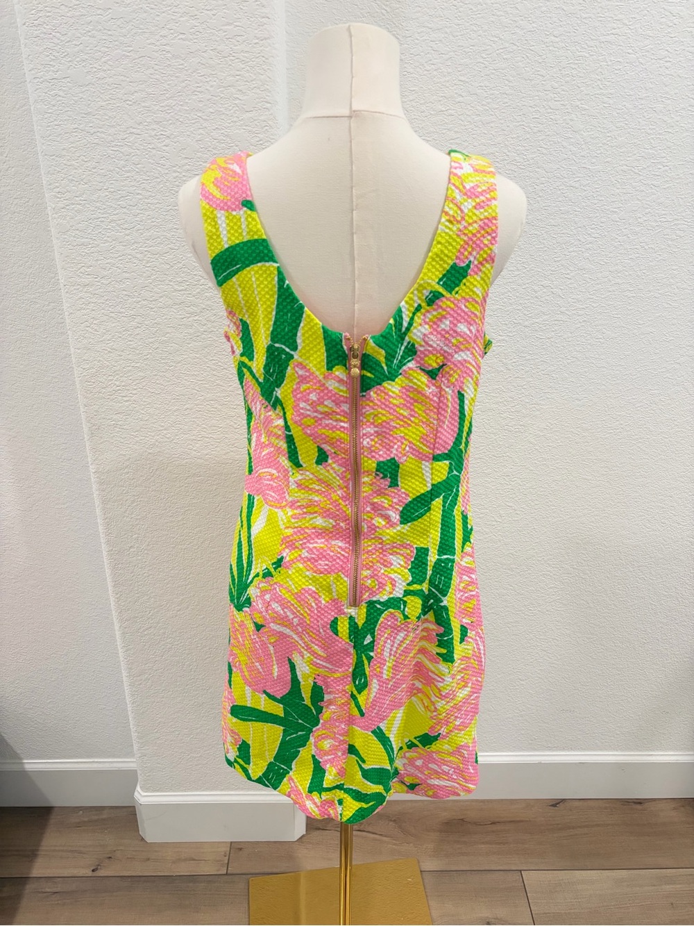 Lilly Pulitzer Target Collab sleeveless Floral Shift Dress in Pink & Green 12 - Picture 3 of 6